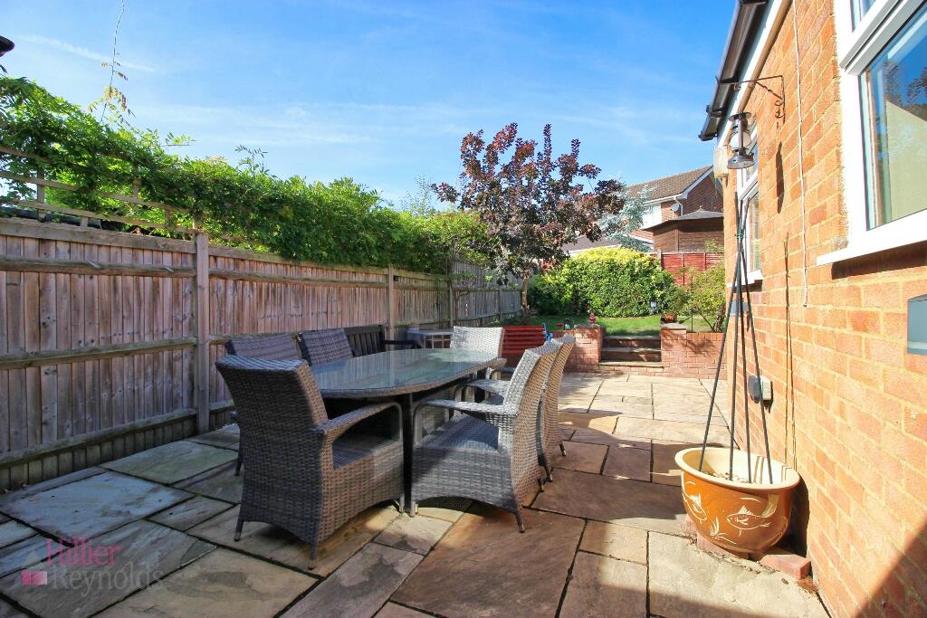 House in Tonbridge - View 2