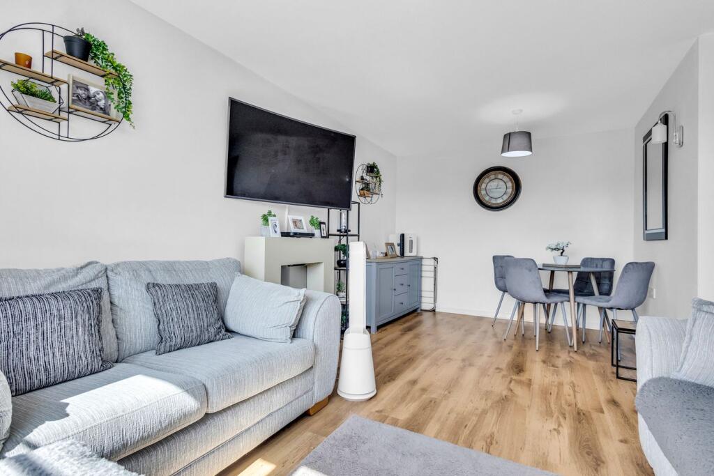 Apartment in Dover, Whitfield - View 5