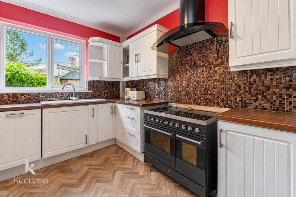 House in Burnley, Rose Hill - View 4