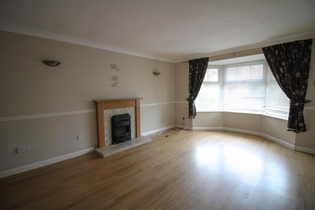 House in Guildford - View 5