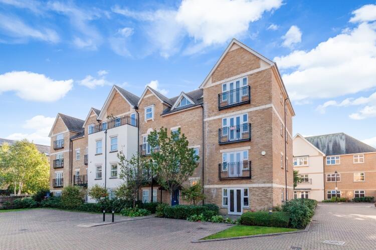 Main image of property: Elizabeth Jennings Way, Oxford