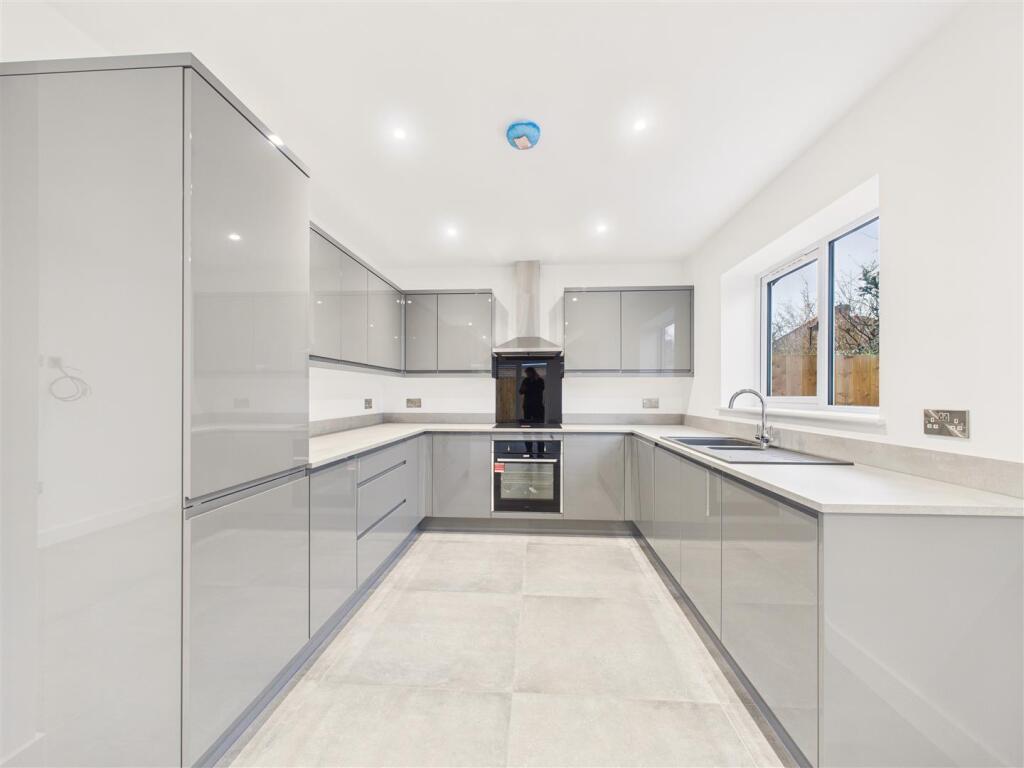Main image of property: Voases Lane, Anlaby, Hull