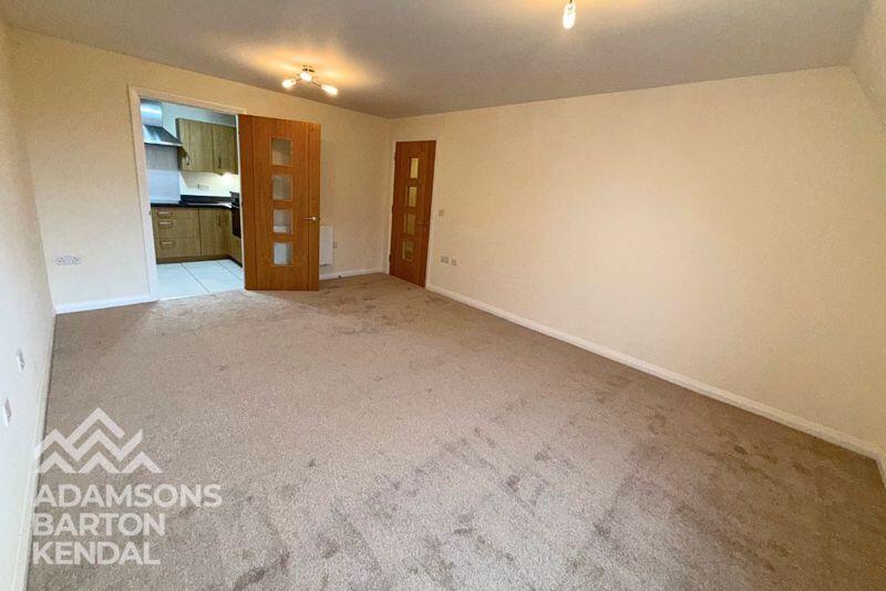Butterworth Grange, Norden Road, OL11 photo 2