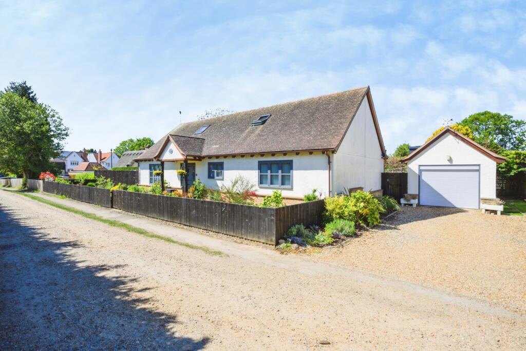 Main image of property: The Terrace, Little Shelford, Cambridge, Cambridgeshire, CB22