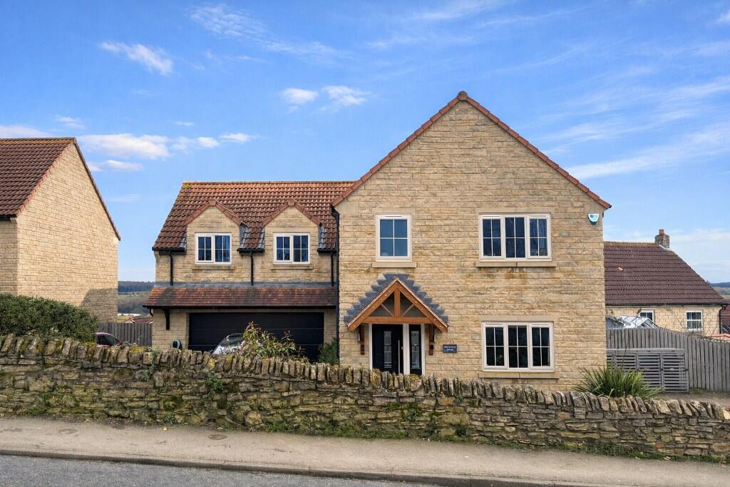4-bed detached on Goldcrest House, Cross Hill, Fairburn, WF11, £695,000