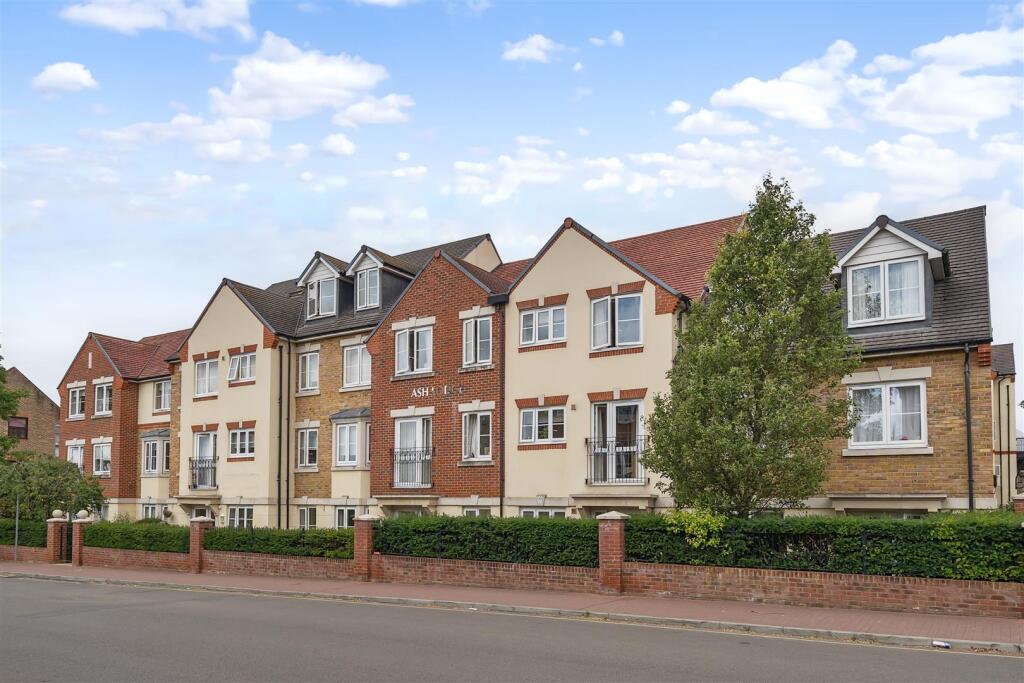 Apartment in Kingston upon Thames