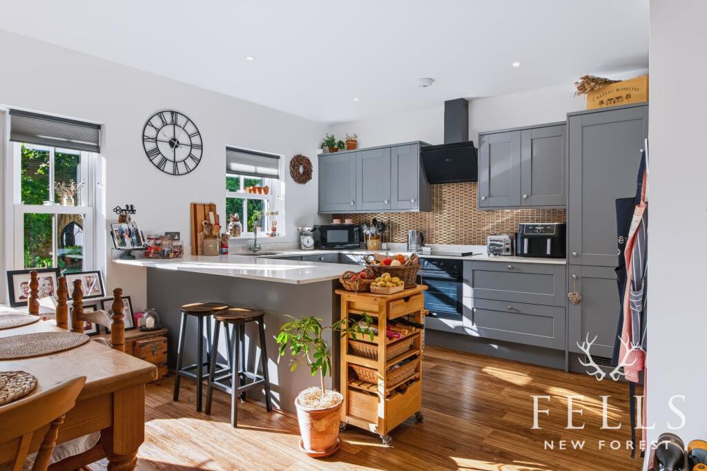 House in Salisbury, Alderholt - View 5