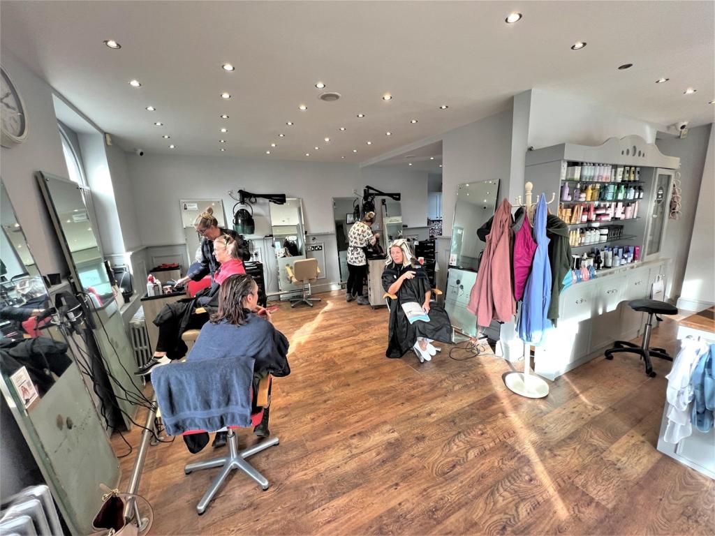 Hair Salons, West Yorkshire