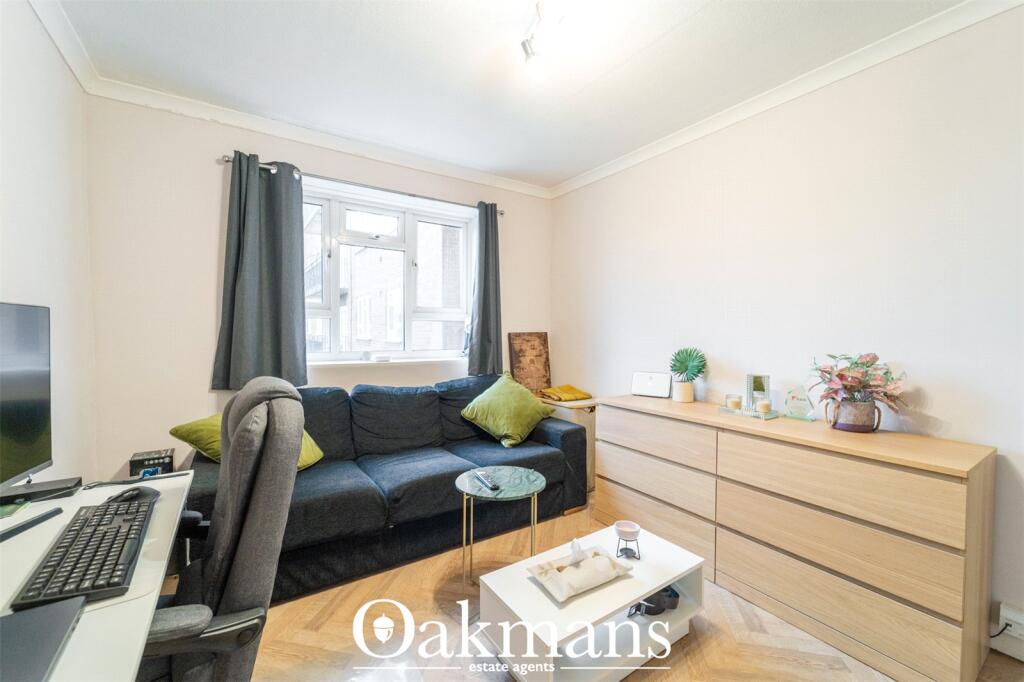 Apartment in Birmingham, West Midlands - View 4