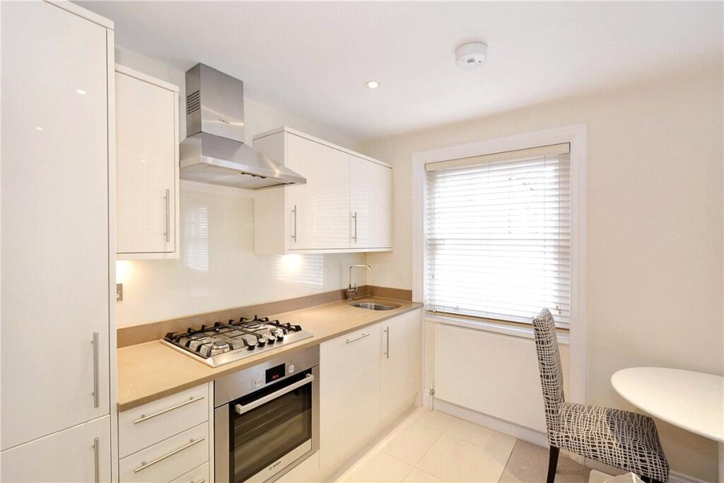 Apartment in London - View 4