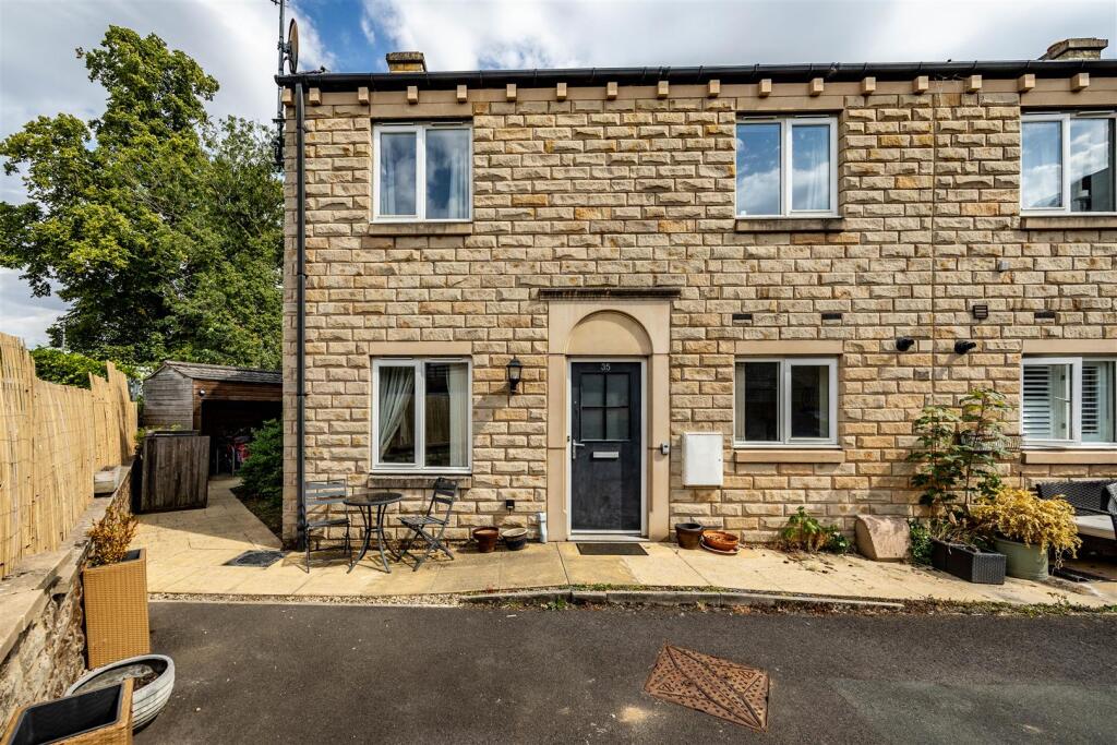 Main image of property: Woodland View, Thongsbridge, Holmfirth