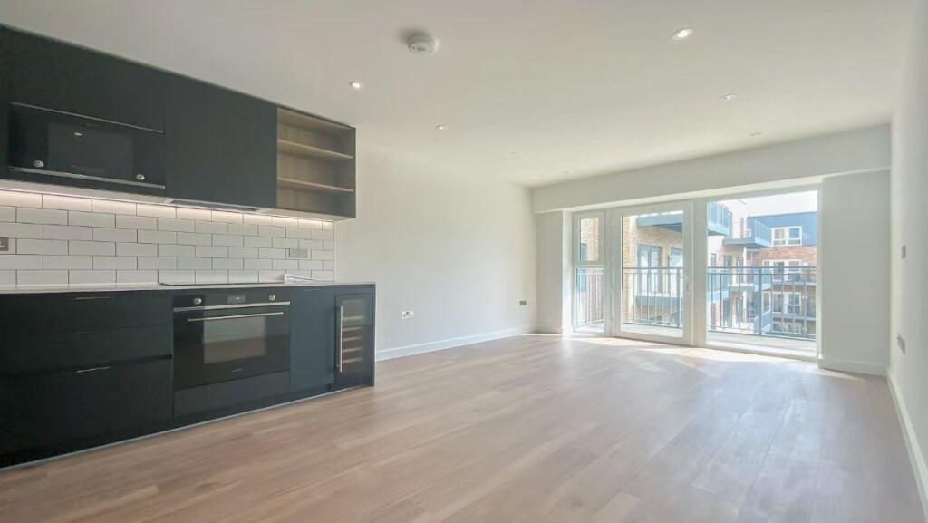 Main image of property: Flat , Fermont House, Beaufort Square, London