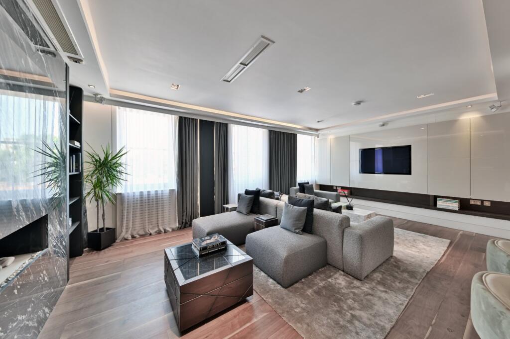 Main image of property: Ennismore Gardens, Knightsbridge, London