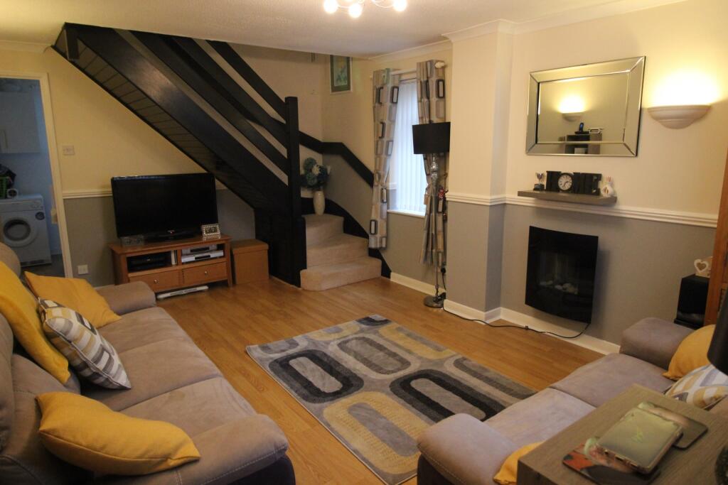 House in Newport - View 2