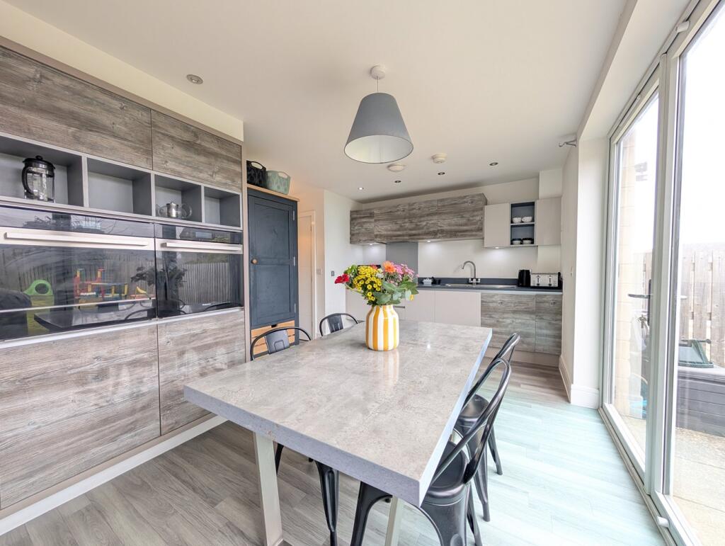 Additional image 8 of Sandhill Fold, Idle, Bradford, BD10