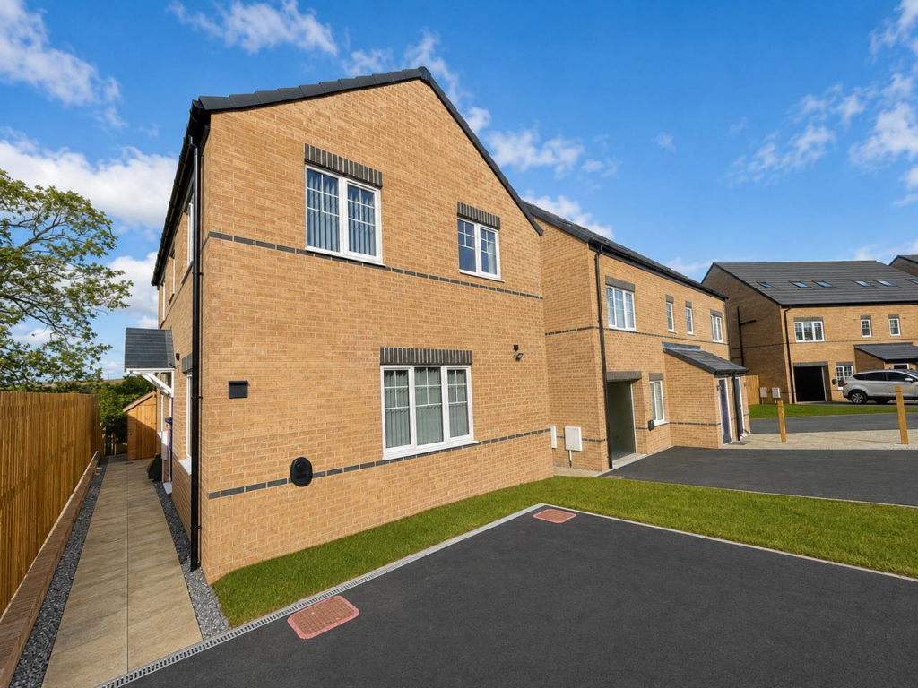 Main image of property: Field View, KEIGHLEY