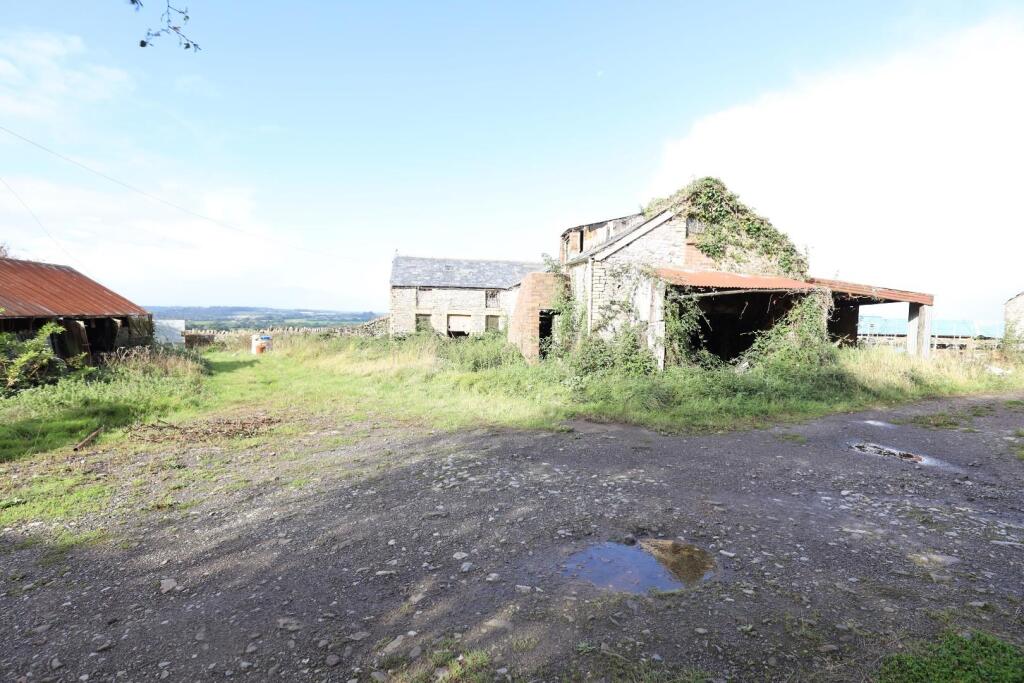Barn No 2, Prisk, Nr Cowbridge, Vale of Glamorgan, CF71 7TJ photo 4