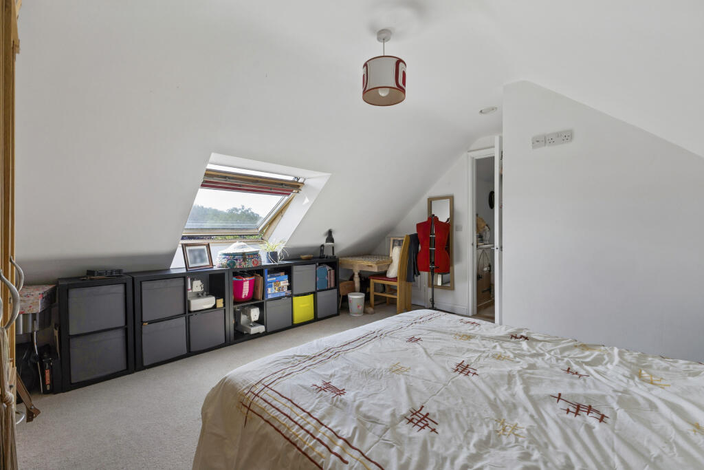 House in Hungerford, West Berkshire - View 5