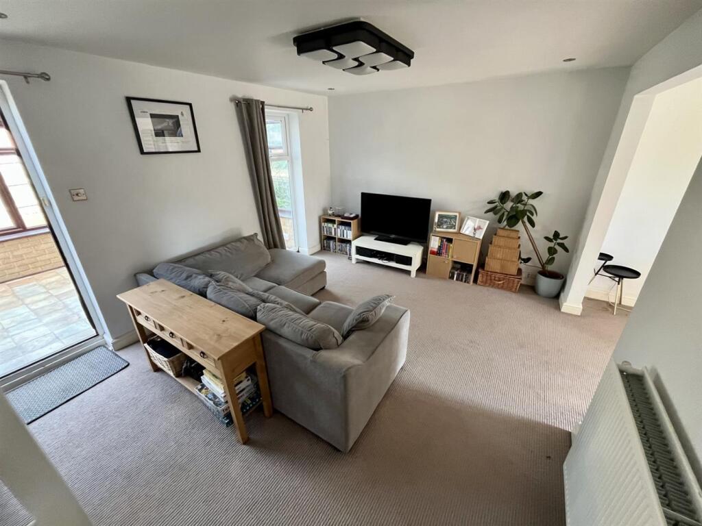2, Woodvill Road, Salisbury photo 4