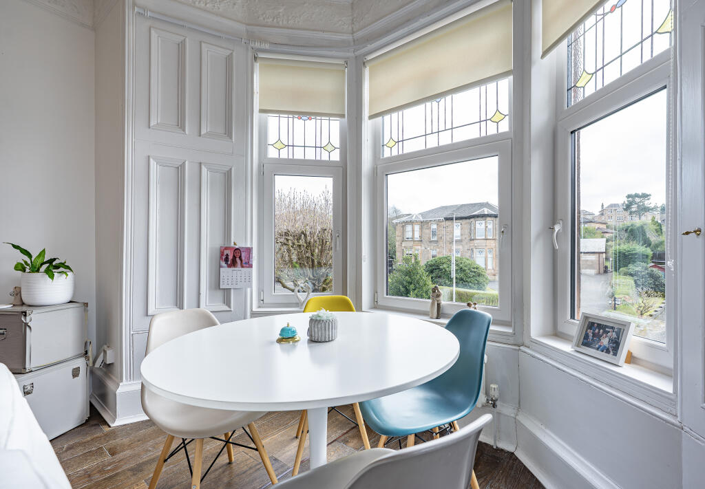 Apartment in Glasgow, South Lanarkshire - More