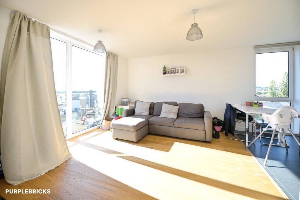 Apartment in London - View 4