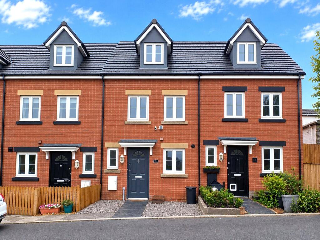 Main image of property: Ffordd Mawdlam, Noth Cornelly, Bridgend CF33 4PJ, CF33