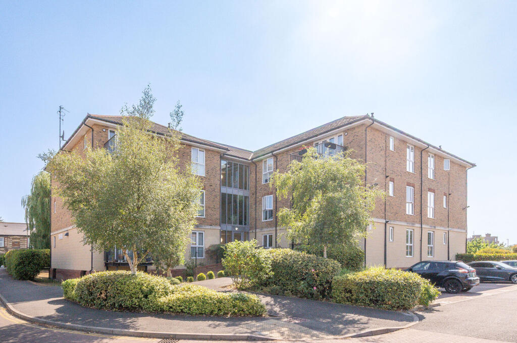 Main image of property: Catherines Close, Raynes Park, London, SW20