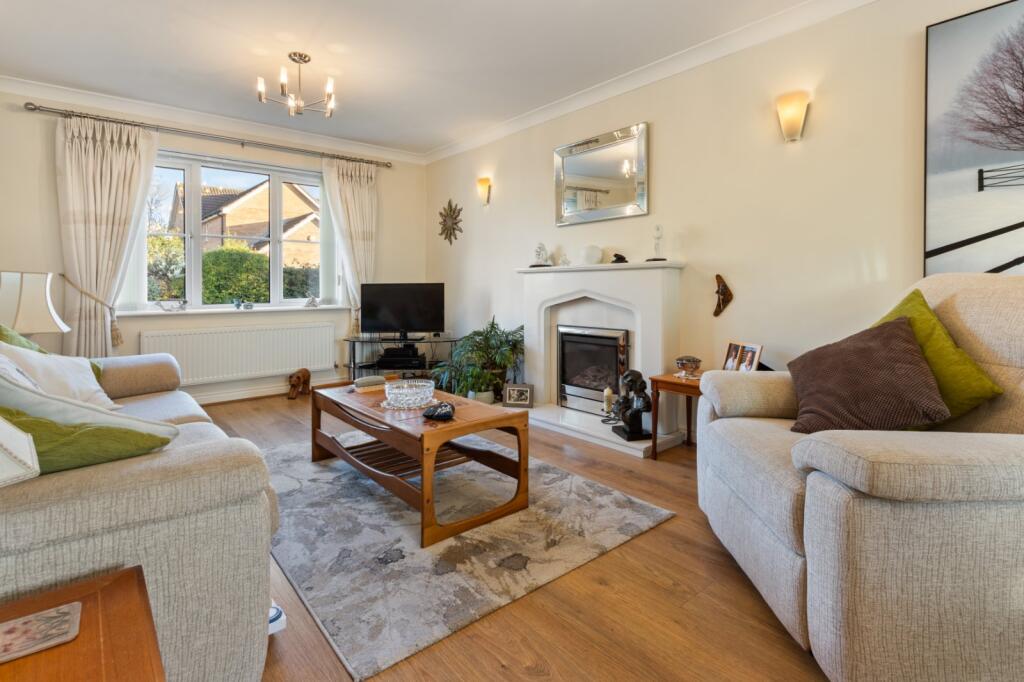 4-bed detached on Nursery Vale, Morton, Gainsborough, DN21, £350,000