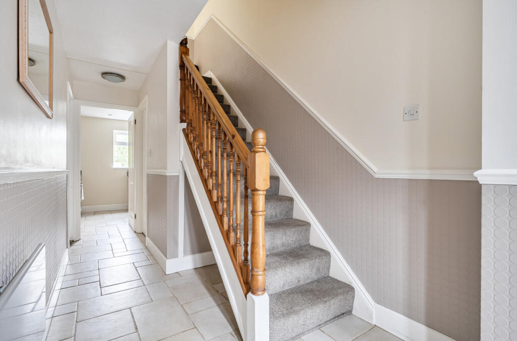 House in Southampton - View 3