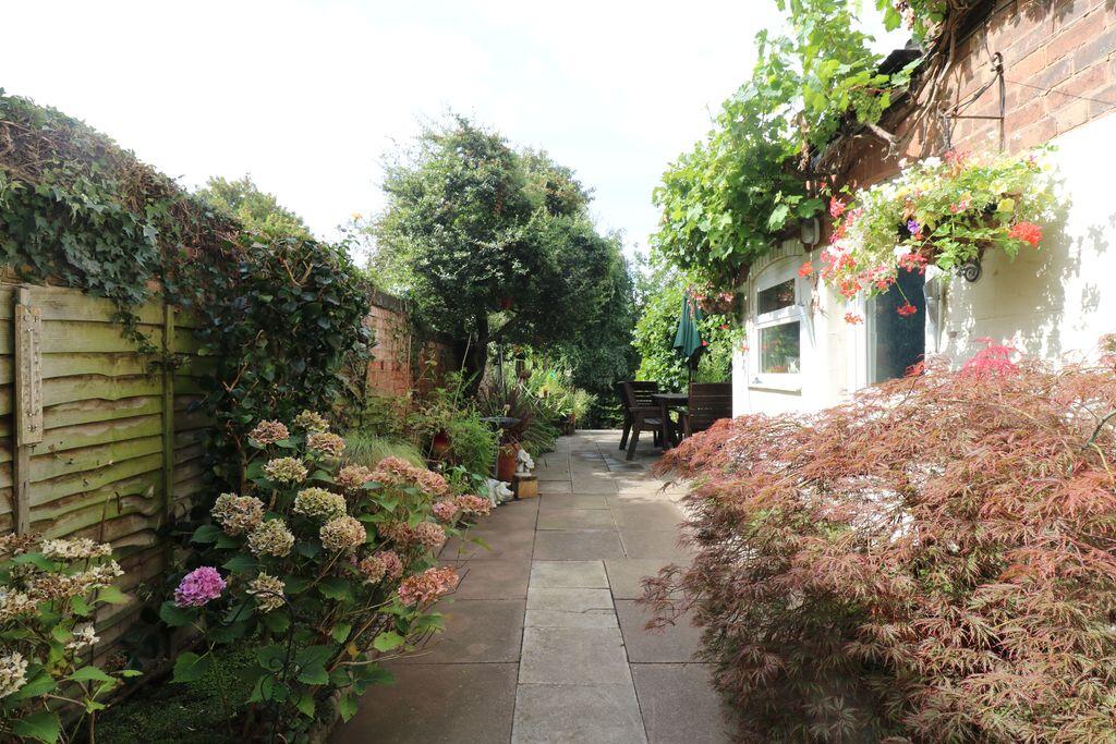 Chester Road, Sutton Coldfield photo 5