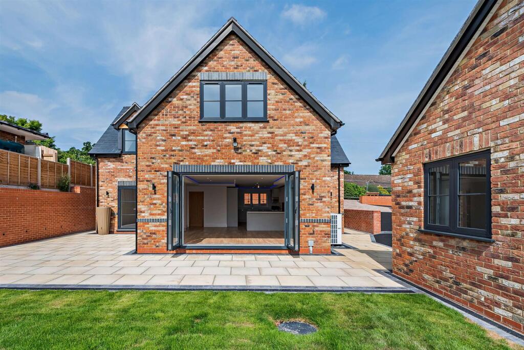 Additional image 4 of 2, Wells Cottage, Wootton Wawen, B95