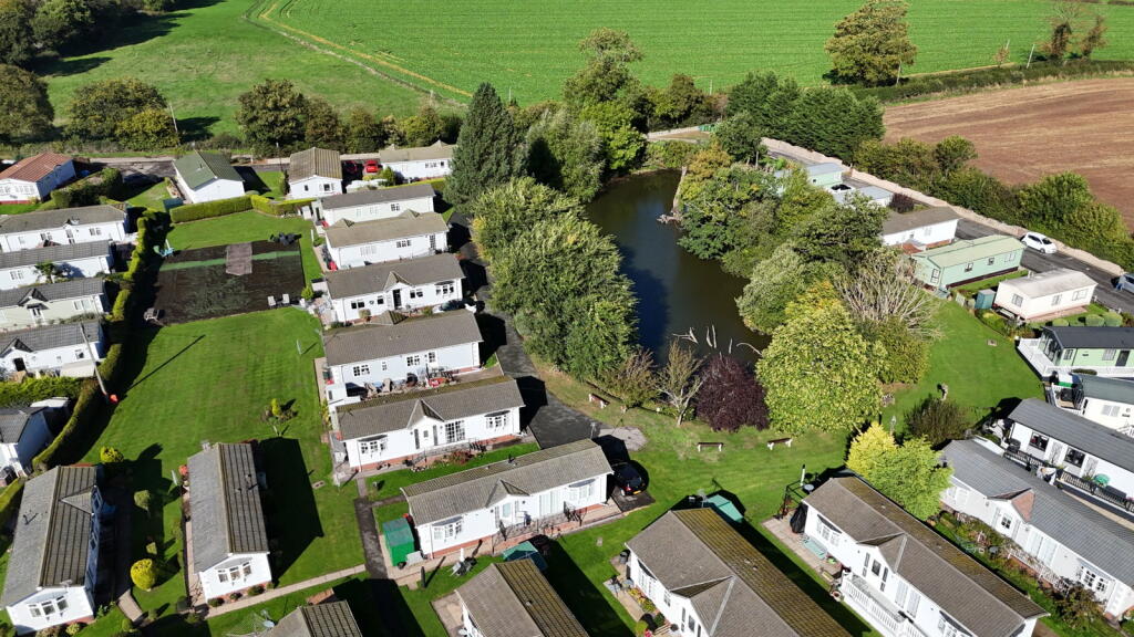 House in Stoke-on-Trent - View 2