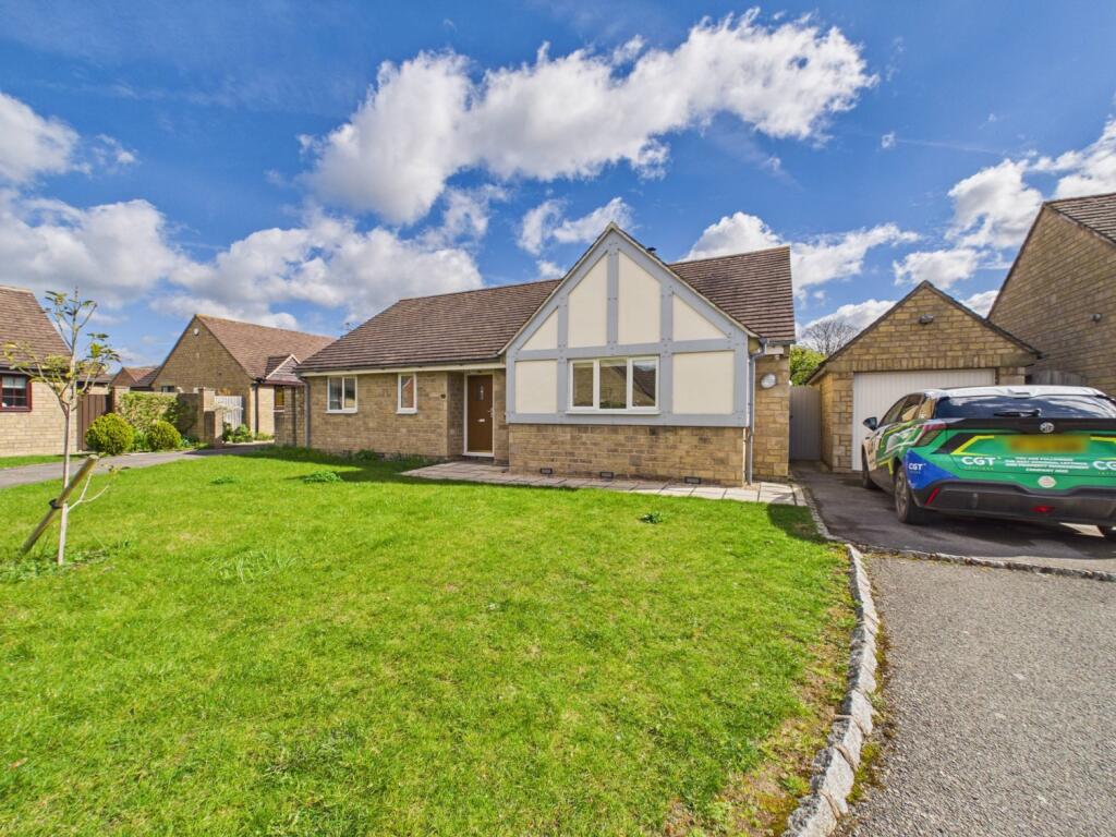 Main image of property: Bella Vista, Woodmancote, Cheltenham, GL52 