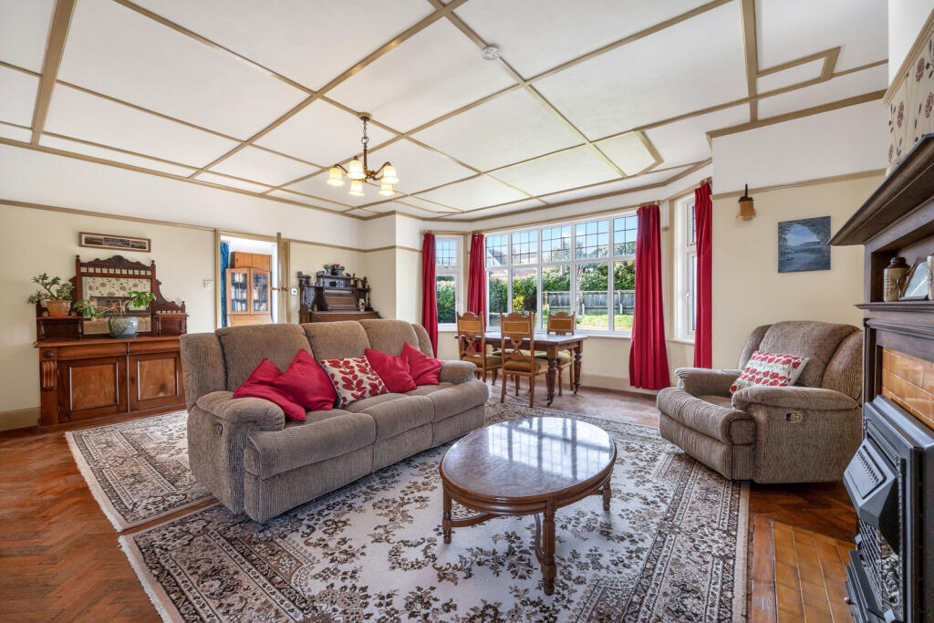 House in Portsmouth - View 3