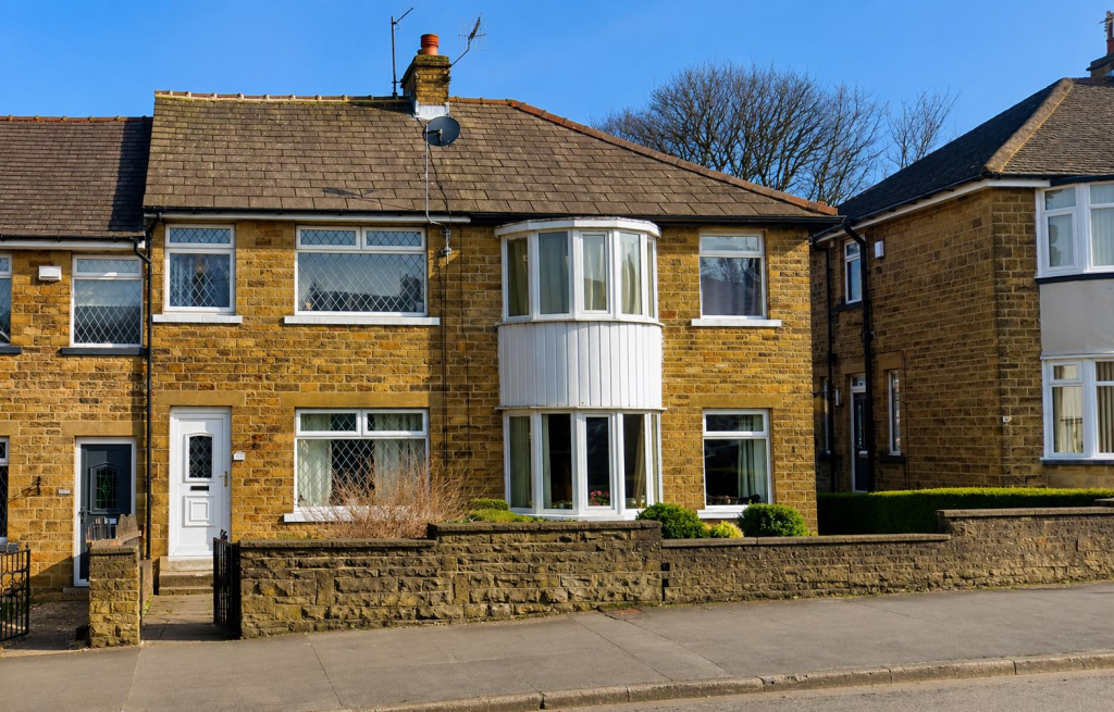 Main image of property: Bradford Road, Idle, Bradford