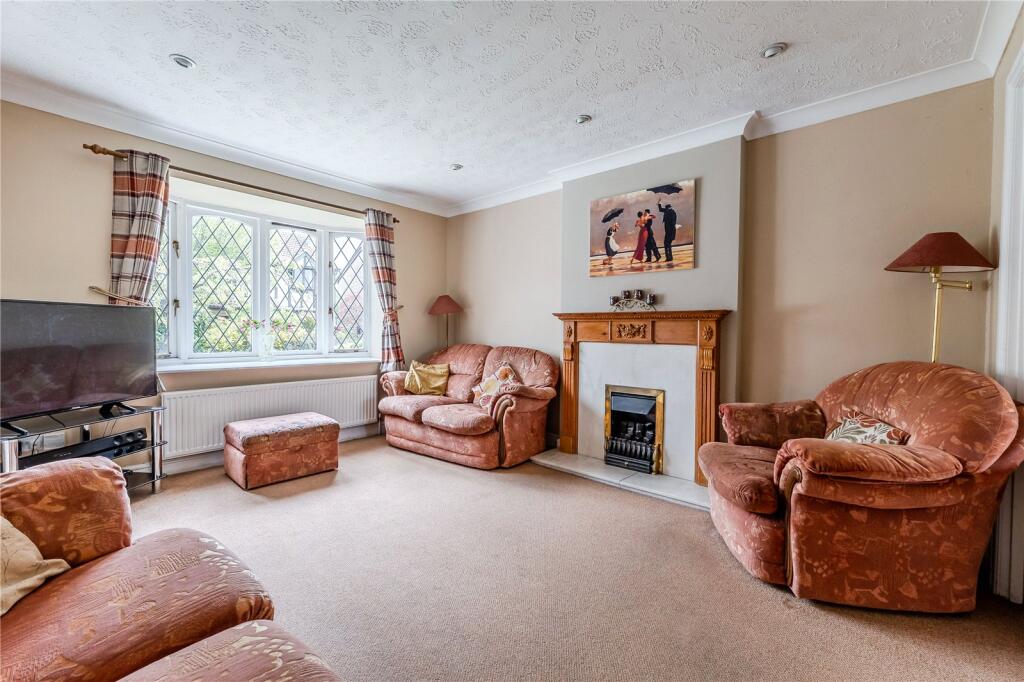 House in Leeds, Larkfield, Rawdon - View 4