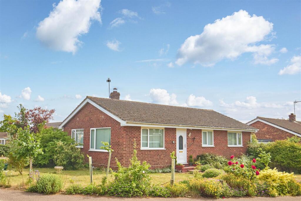Main image of property: Field House Gardens, Diss