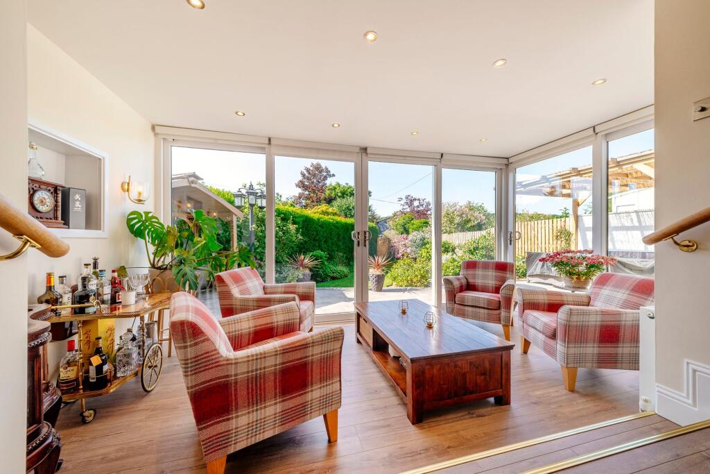 Main image of property: House O'Hill Crescent, Edinburgh, Midlothian