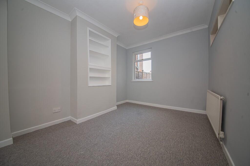 Doncaster Road, Eastleigh, SO50 photo 4