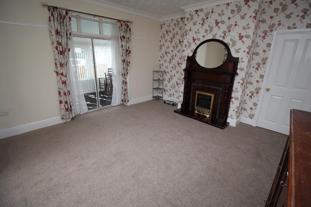 House in Rotherham, Kilnhurst - View 5