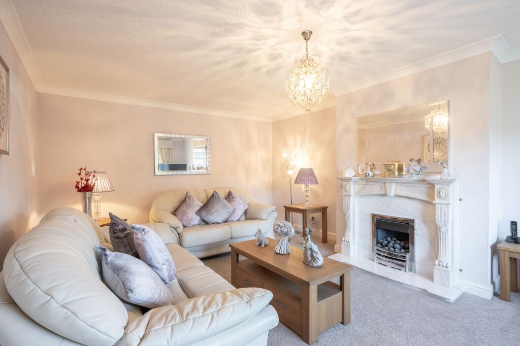 Meadowbrook, Burscough, L40 photo 5