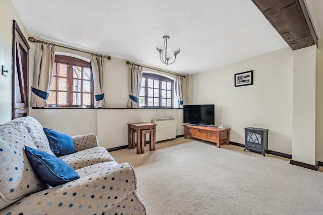 Apartment in Oxford - View 2