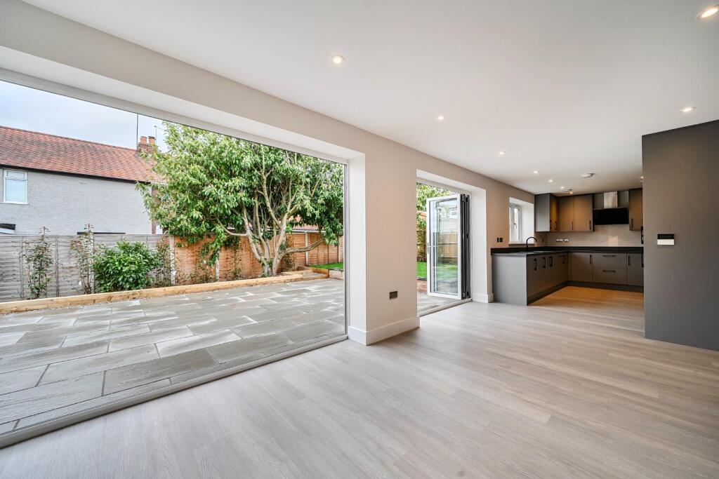 Additional image 4 of The Rough, Redditch