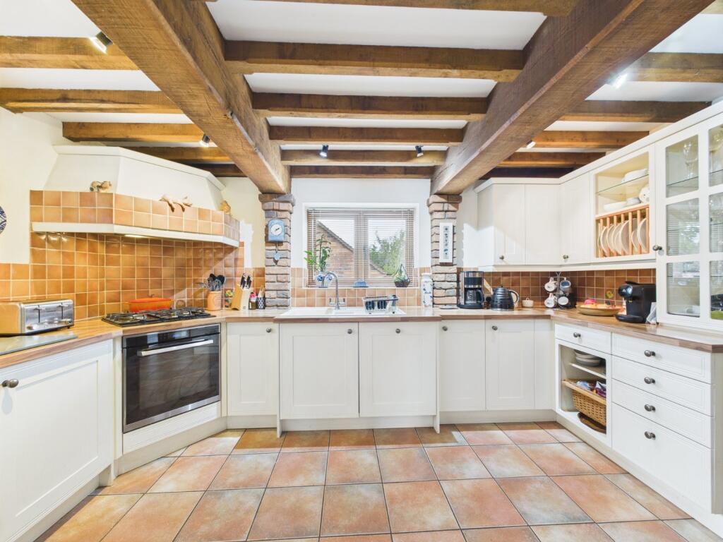 Moseley Road, Hallow, Worcester, Worcestershire, WR2 photo 4