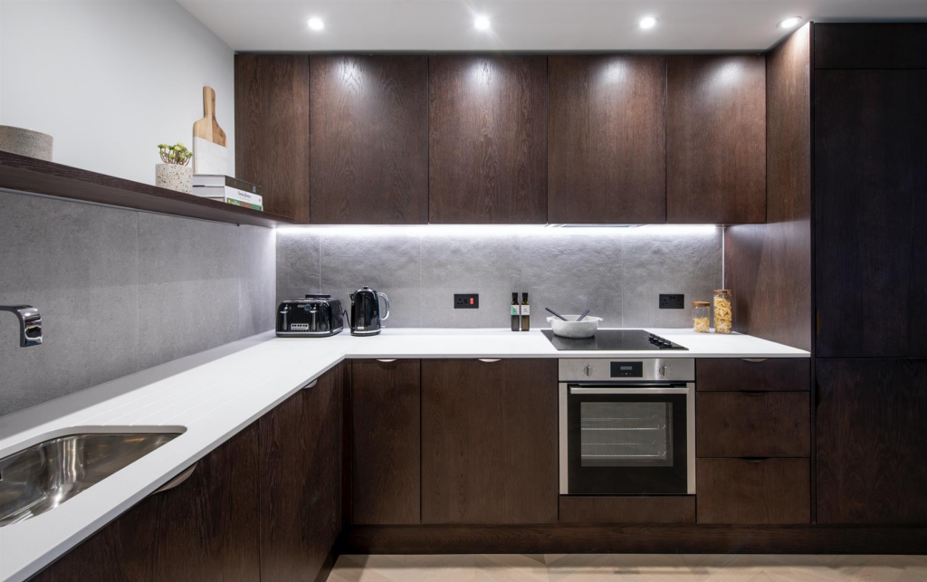 Apartment in Manchester, Hulme - View 5