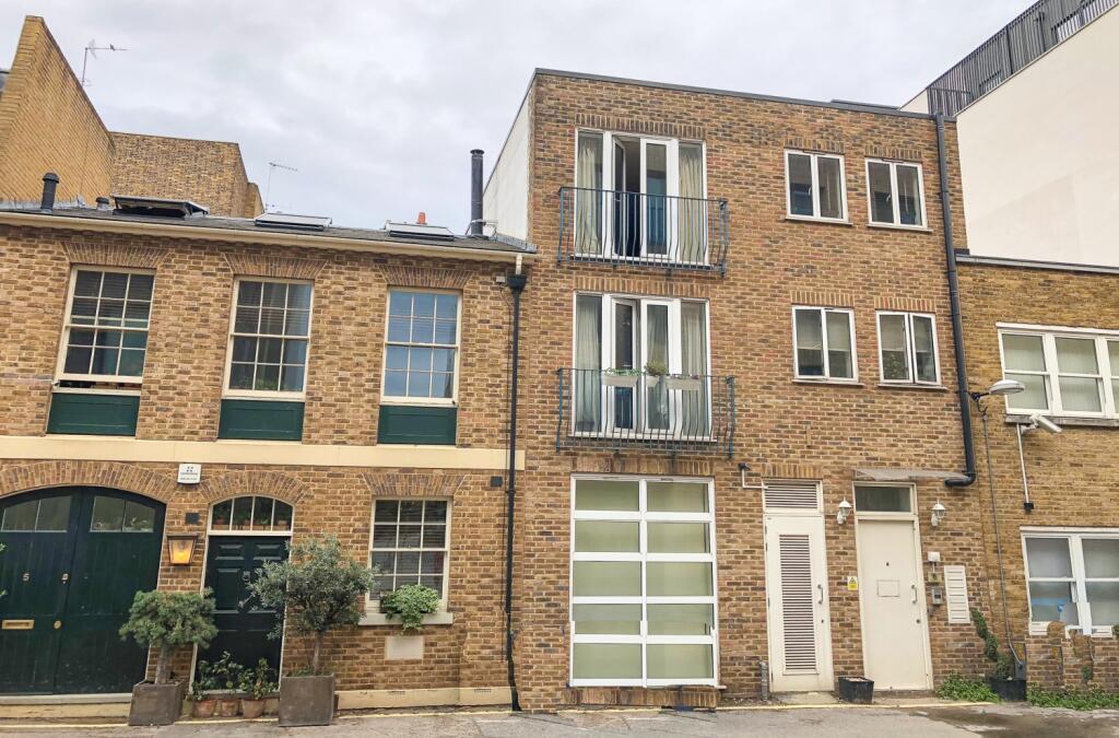 Main image of property: Burrows Mews, Southwark, London, SE1 8LD