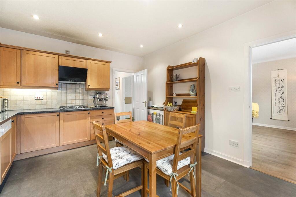 House in Edinburgh - View 5