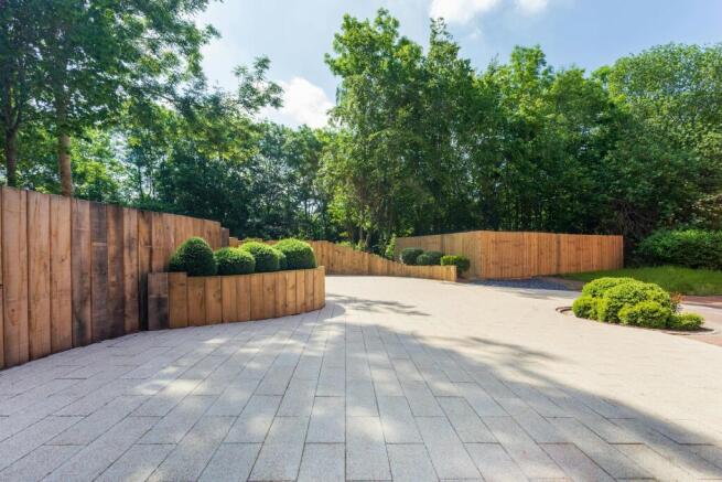 1 Kingmaker, Warwick Technology Park