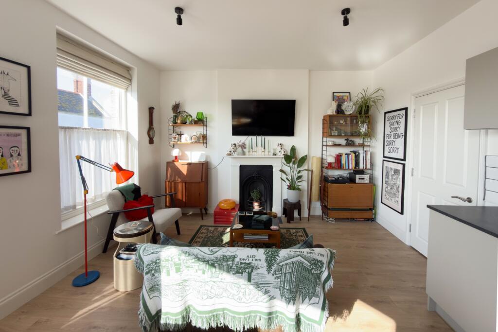 Apartment in Dover, Deal town centre, Deal - View 2