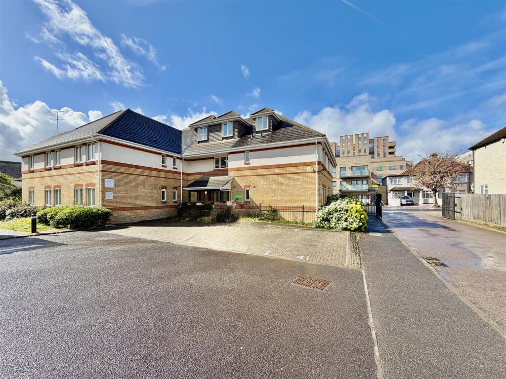 Main image of property: Dominion Close, Hounslow, TW3